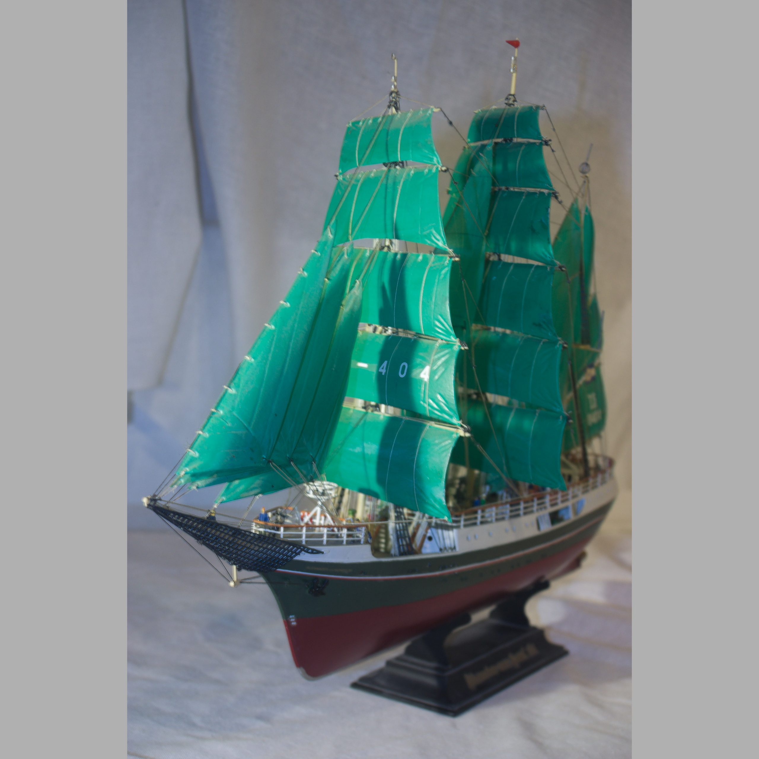 Collection bateau modèle Alexander von Humboldt en plastique et bois #15 